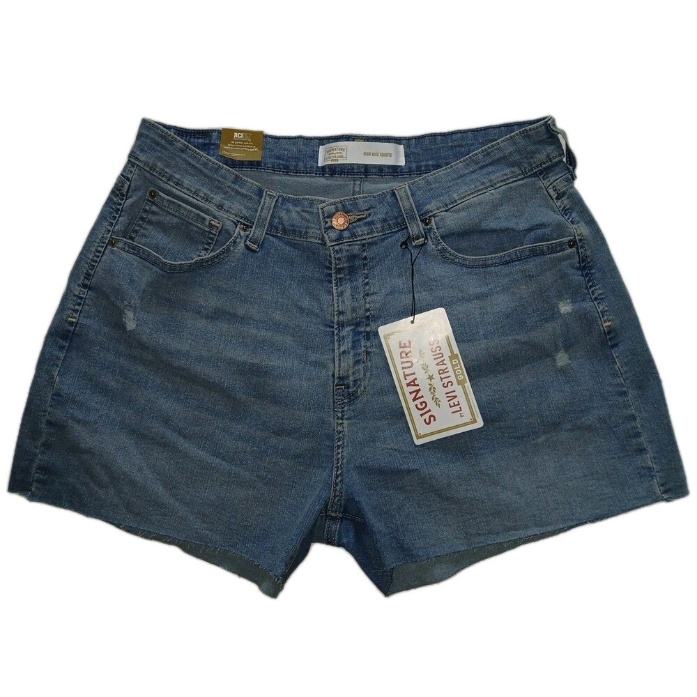 Levi's Signature Women's Denim Shorts in Medium Blue Size 14